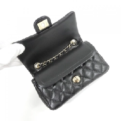 Charm túi AP4760 của Chanel 623514