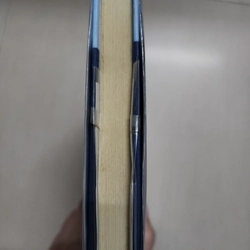 Sách Because of the rabbit của Cynthia Lord mới 90% 508787