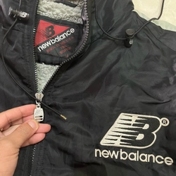 Áo khoác lông Newbalance , 68- 75kg , cao 168 trở trên đẹp  355448