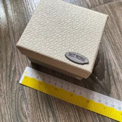 HỘP QUÀ TẶNG VUÔNG CÓ LÓT ĐỆM BÊN TRONG*QUÀ TẶNG 0Đ CHO ĐƠN MUA HÀNG TRONG SHOP 578955