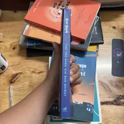 II Sách Kỹ Năng: Tuổi Trẻ Đáng Giá Bao Nhiêu? - ROSIE NGUYỄN - 2017 640133