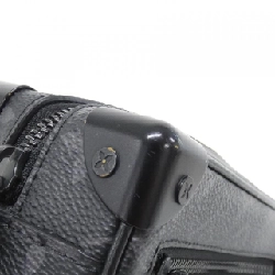 Túi xách vai Louis Vuitton Monogram Eclipse Mini Soft Trunk M44735 610708