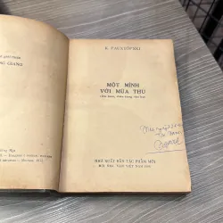 Một  m mình với mùa thu - K Paustovsky - bản dịch từ tiếng Nga - 1984 996265