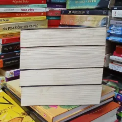 Chạng Vạng+ Trăng Non+ Nhật Thực+ Hừng Đông - Stephanie Meyer 972800