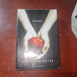 Bộ sách Twilight full 4 phần (Chạng vạng, Trăng non, Nhật thực, Hừng đông)  529199