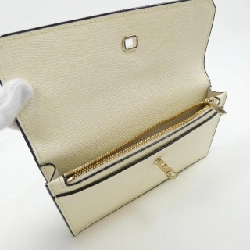 【クーポン対象】Ví VALEXTRA 657107