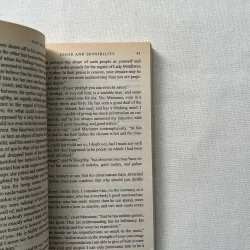 Sense and Sensibility - Jane Austen 1027102