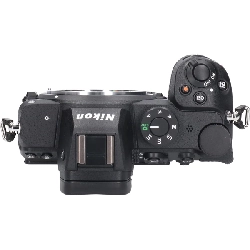 Z5 - Hàng hiệu Authentic 879845