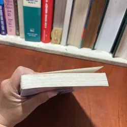 II Tập Truyện Ngắn Châu Mỹ La Tinh: Vầng Trăng Cầu Vồng - Nguyễn Trung Đức (Dịch) - 2001 786571