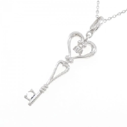 K18WG Mặt Dây Chuyền Hình Tim × Chìa Khóa Đính Kim Cương 0.05CT - Hàng hiệu Chính Hãng 861215