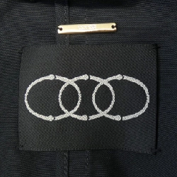 Áo khoác conte - Hàng hiệu Authentic 817426