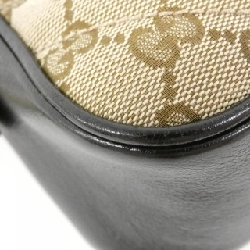 Túi đeo vai GG MARMONT 447632 HVKEG của Gucci 613502