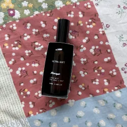 Chai nước hoa xịt vải 100ml Maye
