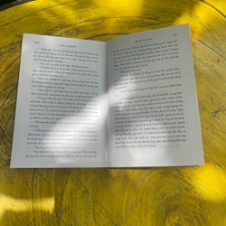 KẺ BỊ TRUY NÃ- John Le Carre 536680