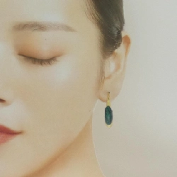 ウノアエレ 樹脂 ピアス - Hàng hiệu Authentic 847311