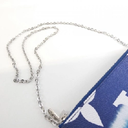 Túi đeo chéo Louis Vuitton LV Escale Pochette Double Zip M69124 610194