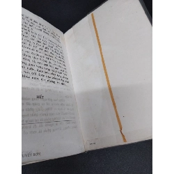 Bên rặng tuyết sơn mới 80% bẩn bìa, ố ẩm nhẹ 1999 HCM2110 Nguyên Phong VĂN HỌC 917232