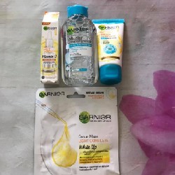 Sửa rửa mặt Garnier 2436