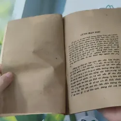 [MIỄN PHÍ BỌC SÁCH] [XƯA] Chuyện Kể Của Người Thẩm Phán (1985) - Ngân Tầm & Trần Thị Liên 997786