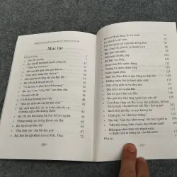 NHỮNG MẨU CHUYỆN VỀ ĐẠO ĐỨC TÁC PHONG CỦA BÁC HỒ 990638
