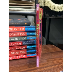 Mr Midnight: Món quà sinh nhật bí ẩn — James Lee 762137