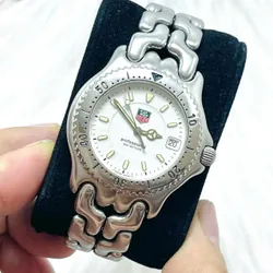 Đồng hồ nam hiệu Tagheur WG1120 kính saphire chính hãng 37mm 557960
