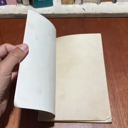 II Hướng Dẫn Sử Dụng Bảo Dưỡng Sửa Chữa Máy May Gia Đình - KS. Trần Tấn Tiếp - 1990 926879