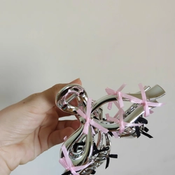 Kẹp bạc gắn nơ
