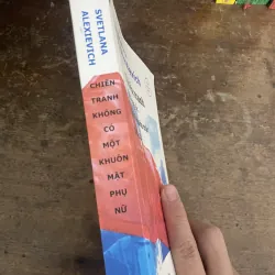 Chiến tranh không có một khuôn mặt phụ nữ 786754