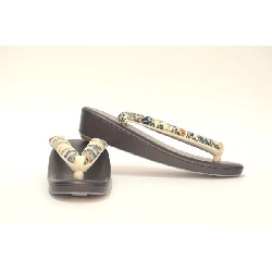 Bộ túi đeo và dép zori kích thước M - Hàng hiệu Authentic 877346