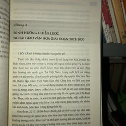 Ngoại giao văn hoá Việt Nam một thập kỷ hội nhập quốc tế và một số vấn đề đặt ra… 730772