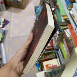 Hồ Sơ Máu - Vén Màn 13 Vụ Án Rúng Động Mọi Thời Đại 1021041