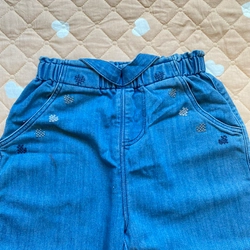 Quần Jean bé gái new 90% (4.5-6 tuổi, 16-20kg)