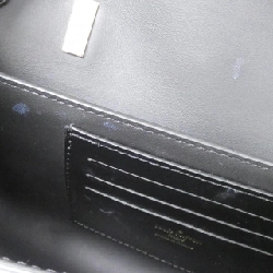 Ví Louis Vuitton On Chain Capucines M12710 Túi đeo vai 608705