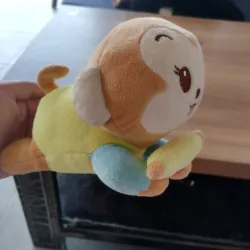 một chú thú nhồi bông hình khỉ đáng yêu.
Hàng 2hand