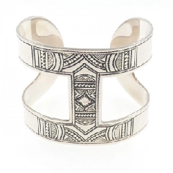 Vòng tay Hermès Tuareg