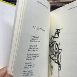 Vòng tròn bất tận và những bài thơ ngắn 1000624