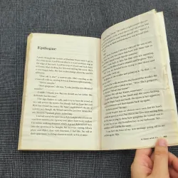 [Ngoại văn] It ends with us - Colleen Hoover  1039408
