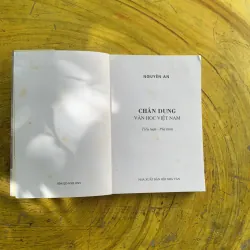 CHÂN DUNG VĂN HỌC VIỆT NAM Tiểu luận- Phê bình - NGUYÊN AN 958026