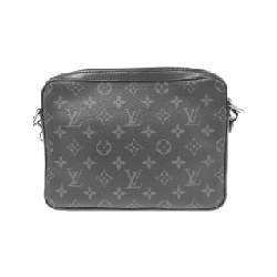 Túi đeo chéo Louis Vuitton Monogram Eclipse Reverse Trio M69443 613565
