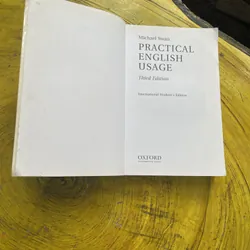 PRACTICAL ENGLISH USAGE- MICHAEL SWAN 602659