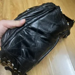 Balo nữ da thật đinh tán kim loại 2hand 933830