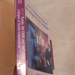 Years of Russia: The USSR and the Collapse of Soviet Communism 1027335