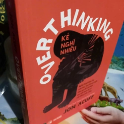 kẻ nghĩ nhiều