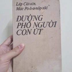 Sách Liên Xô - Đường Phố người con út