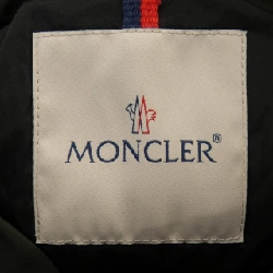 Áo khoác lông vũ MONCLER 642073