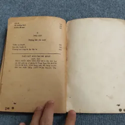 THƠ CHỮ HÁN CAO BÁ QUÁT 689539