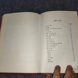 VŨ TRUNG TÙY BÚT - PHẠM ĐÌNH HỔ 957912