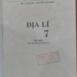 Lô 2 quyển Địa lí 7 714623