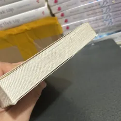 (tiểu thuyết) - Nữ công tước Marianna Ucria 977834